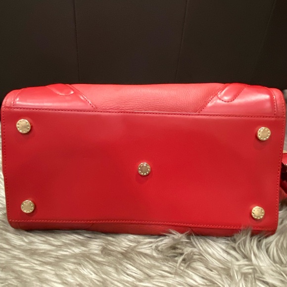 Etienne Aigne Purse. 100 % authentic. - Picture 4 of 7